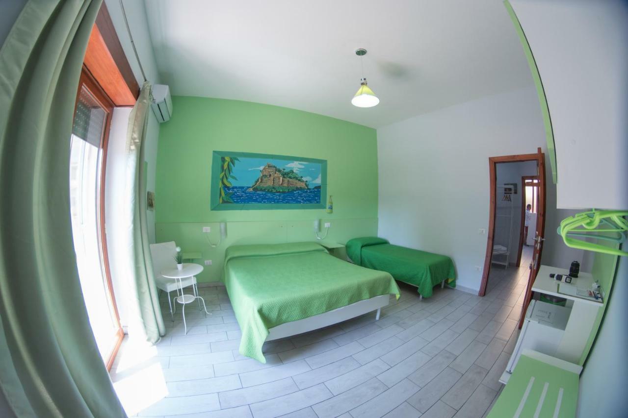 B&B Le Isole Napoli Ngoại thất bức ảnh
